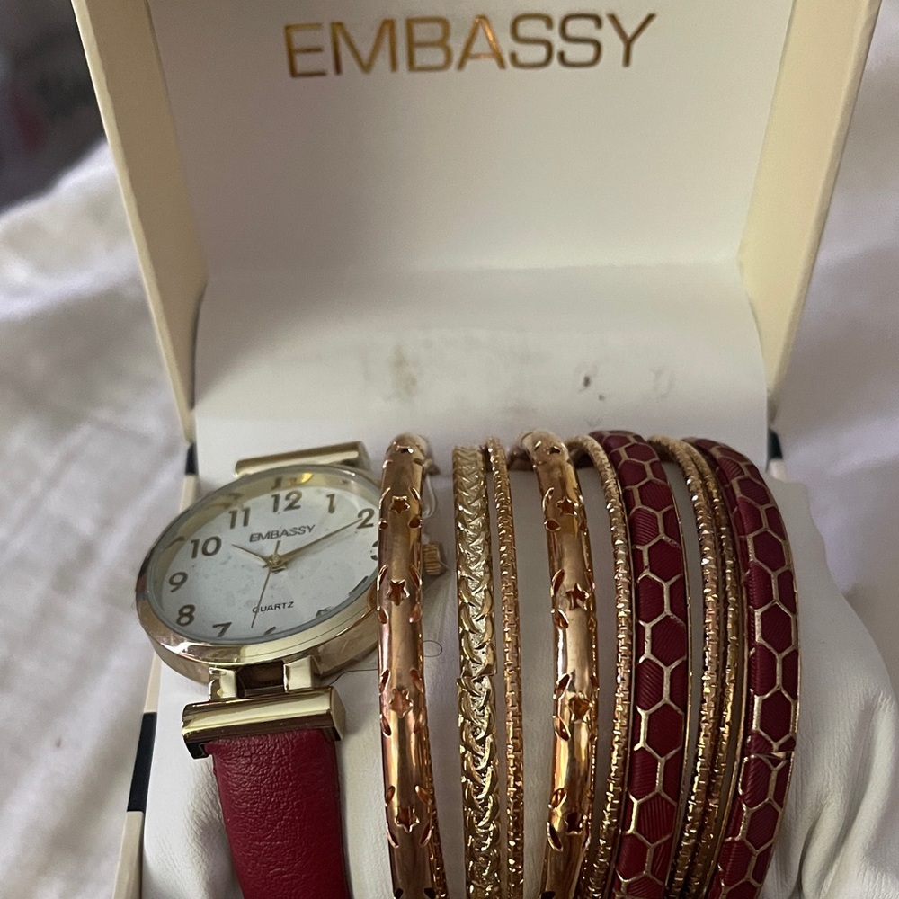 NIB Embassy by Gruen, Ladies Watch & Bangle Set, Red & Gold